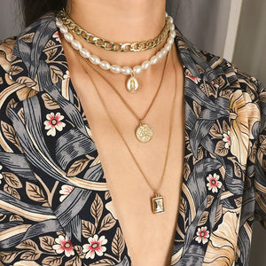 Multilayer Chains Pearl Necklaces